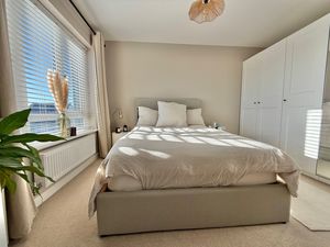 Photo 10- click for photo gallery